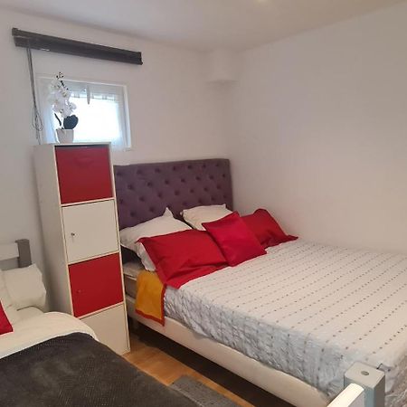 Belle Maison Avec Jardin Rdc T3 De 70M2 Vacances Ou Cure Thermale Rochefort المظهر الخارجي الصورة