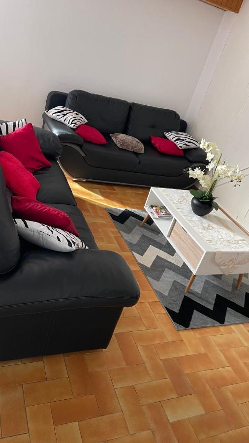 Belle Maison Avec Jardin Rdc T3 De 70M2 Vacances Ou Cure Thermale Rochefort المظهر الخارجي الصورة