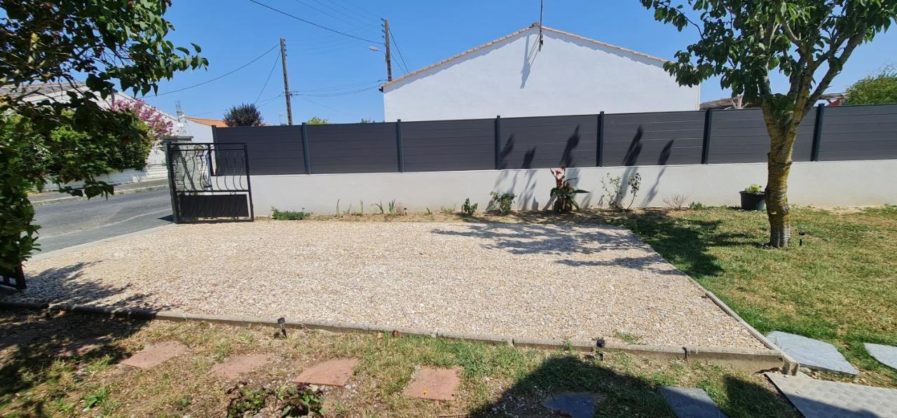 Belle Maison Avec Jardin Rdc T3 De 70M2 Vacances Ou Cure Thermale Rochefort المظهر الخارجي الصورة
