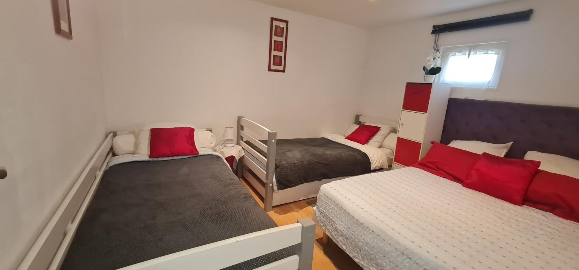 Belle Maison Avec Jardin Rdc T3 De 70M2 Vacances Ou Cure Thermale Rochefort المظهر الخارجي الصورة